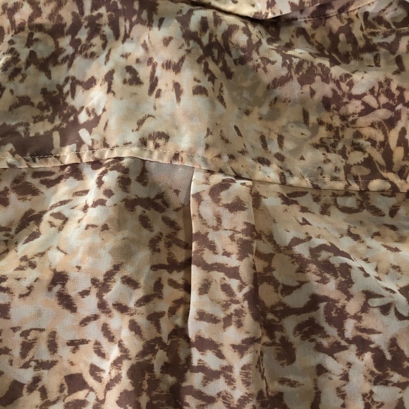Pretty animal print blouse - Picture 5 of 5
